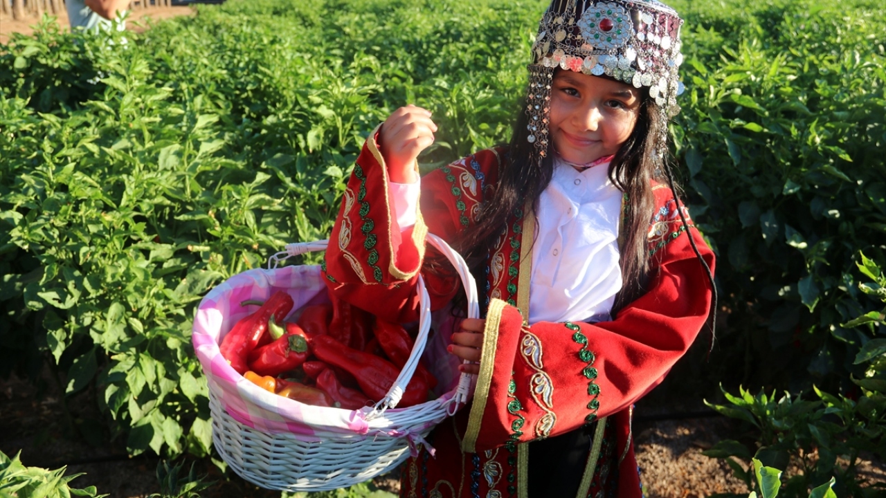 Beyazgül, gazetecilere, Şanlıurfa`nın kendine has ürünleri ve kültürel değerleriyle büyük bir zenginliğe sahip olduğunu söyledi.
