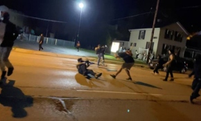 ABD'deki protestolarda silah sesleri yükseliyor