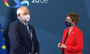 Alman Bakanın mikrofonu açık kaldı: Akdeniz diplomasisinin detayları ortaya çıktı