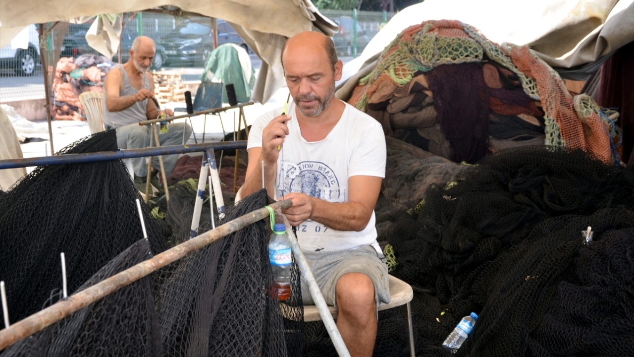 Karasu Su Ürünleri Kooperatifi Başkanı Mehmet Fuat Sezer, 2020-2021 sezonuna çok az bir zaman kaldığını hazırlıkların son aşamaya geldiğini söyledi.