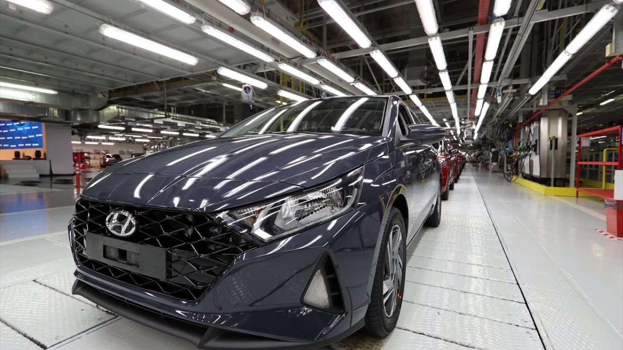 "163 bine yakın vatandaşımıza yeni iş imkanları oluşmasının önünü açtık"