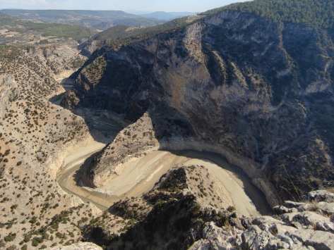 Denizlideki İnceğiz Kanyonunda mevsimsel sıcaklık nedeniyle sular kurudu