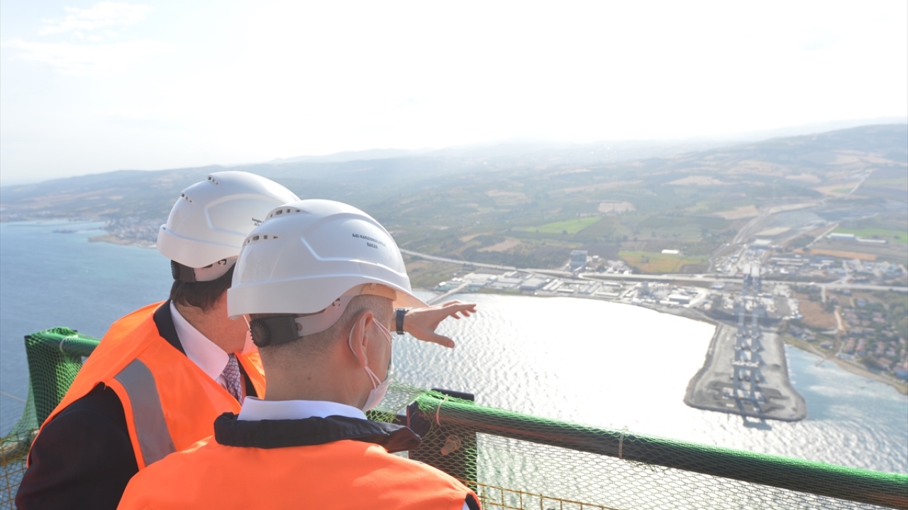 318 metre yükseklikte inceleme