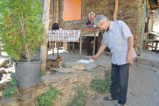 Ödemişteki terk edilmiş köy salgın sürecinde tamamen ıssızlaştı