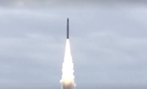 Çin tek roketle uzaya 9 uydu fırlattı