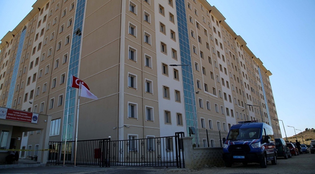 Karantinayı ihlal eden 43 kişi yurtlara yerleştirildi