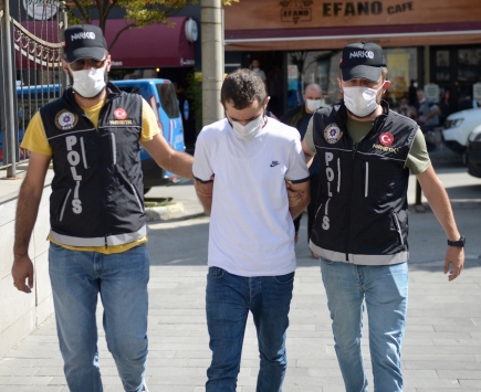 Eskişehirde uyuşturucu operasyonunda 2 şüpheli yakalandı