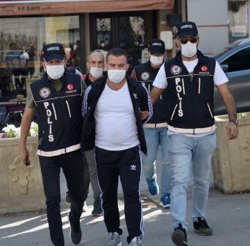 Eskişehirde uyuşturucu operasyonunda 5 şüpheli yakalandı