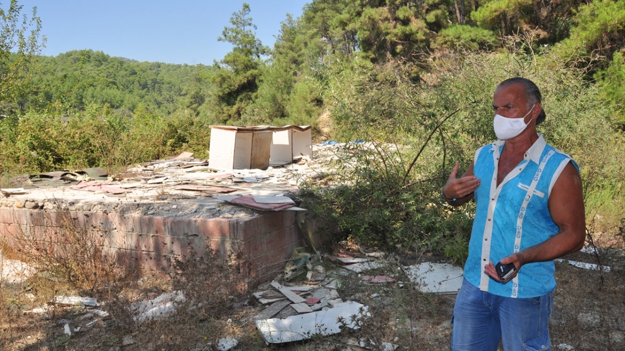 Körük, gazetecilere, her yıl tatile geldiğinde evinde 15 gün kaldığını belirtti.