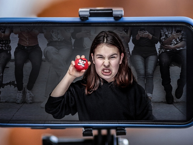 Fenomen: Geleceğin mesleği mi, tehlikesi mi?