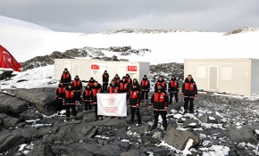 "Gezegenin Kara Kutusu: Antarktika" belgeseli ilk kez TRT'de yayınlanacak