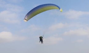 Görme engelli gencin yamaç paraşütü hayali gerçekleşti