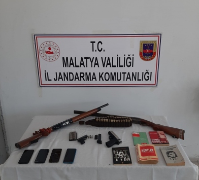 Malatyada sosyal medyadan terör örgütü propagandası yapan 4 şüpheli yakalandı