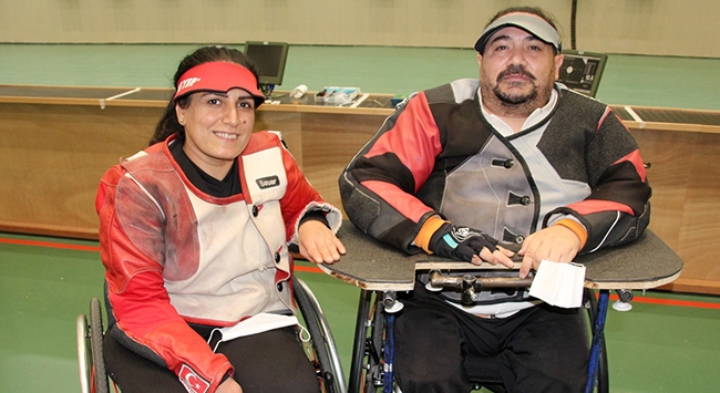 Engelli sporcu çift Tokyo Paralimpik Oyunlarına birlikte hazırlanıyor