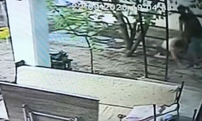 Muğla'da bir kadının darbedildiği anlar güvenlik kamerasında