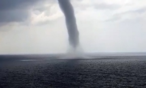 Antalya'da hortum yaklaşık yarım saat etkili oldu