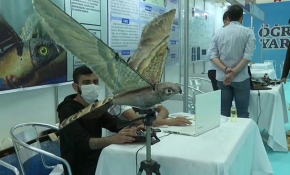 Amca yeğenden TEKNOFEST'te 'robot kuş' projesi