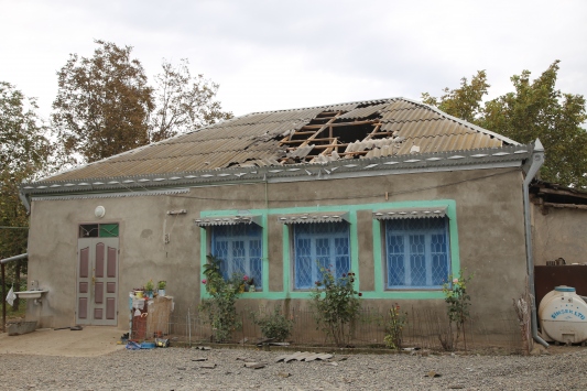 Ermenistan ordusu sivilleri hedef alıyor