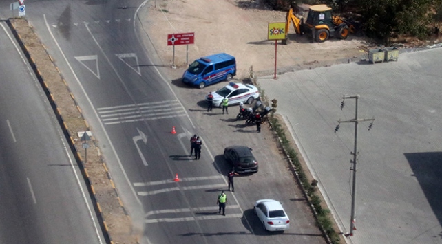 İzmirde helikopter destekli trafik denetimi