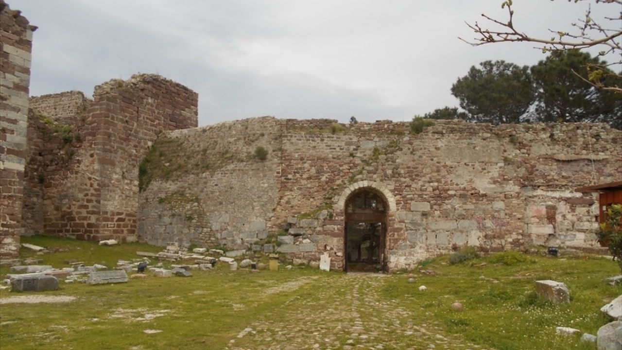 "Çeşmelerden hala su akıyor"