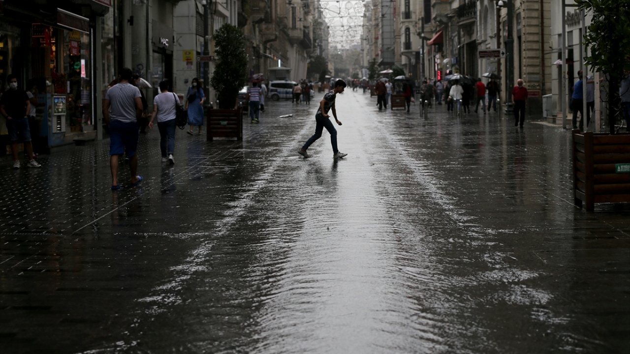 Beyoğlu-İstiklal Caddesi