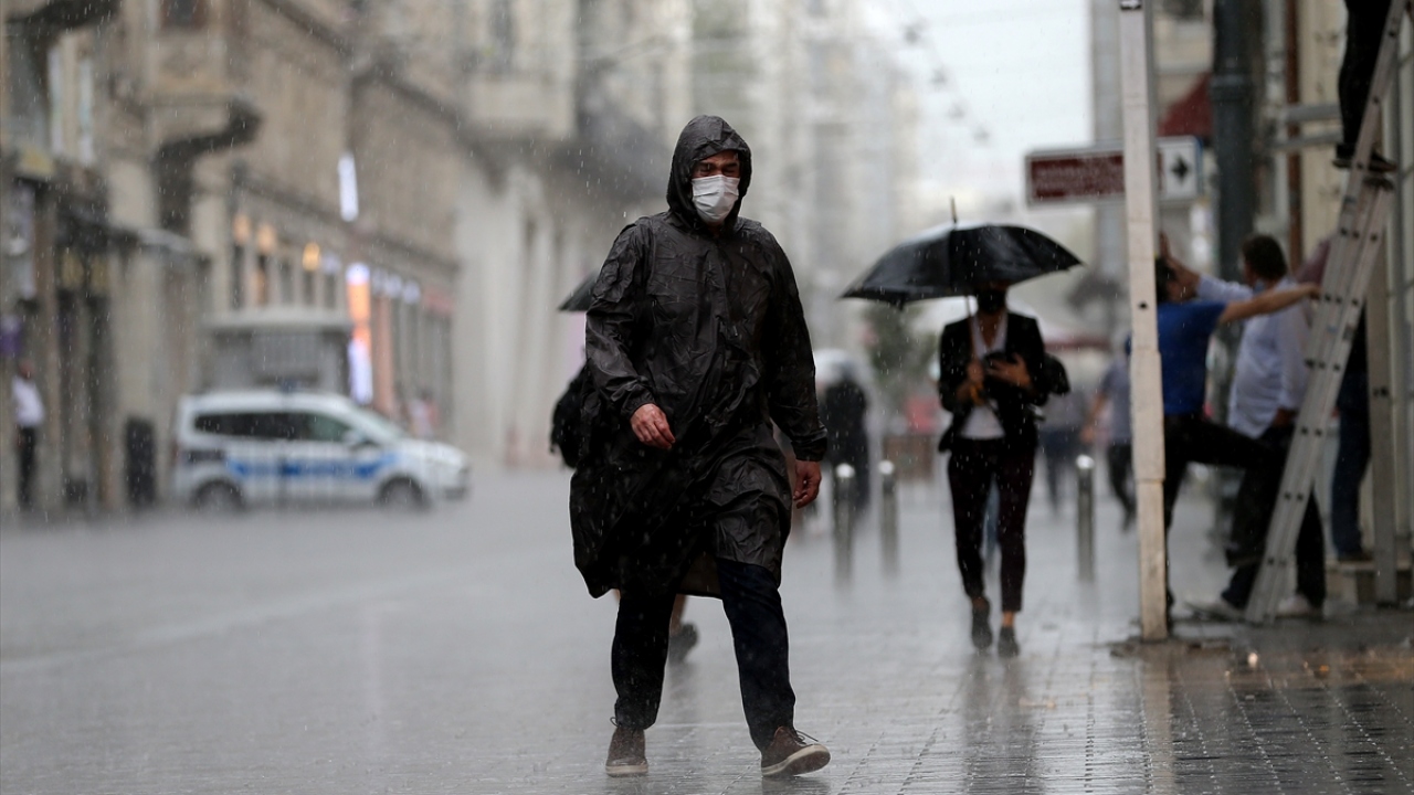 Beyoğlu-İstiklal Caddesi