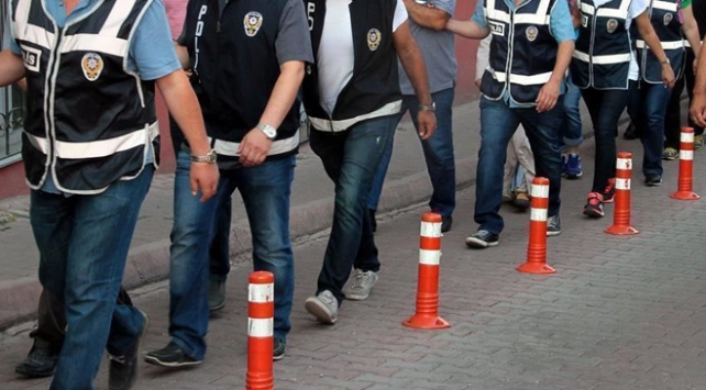 Diyarbakırda terör operasyonu: 14 gözaltı