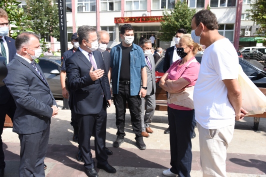 Giresun Valisi Ünlü, Görele ilçesinde ziyaretlerde bulundu