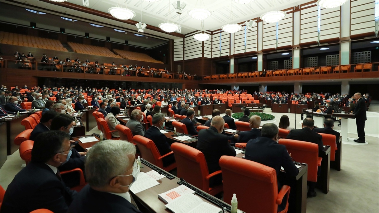 "Türkiye sınırlarını güvenlik altına almak için her yolu ve yöntemi kullanacaktır"