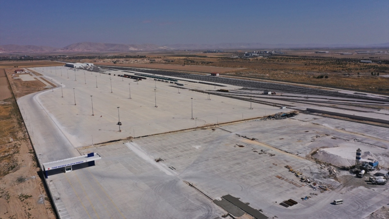 "Konya, Anadolu`nun lojistik merkezi olacak"