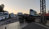 Kocaeli'de demir yüklü tırın devrilmesi trafiği aksattı