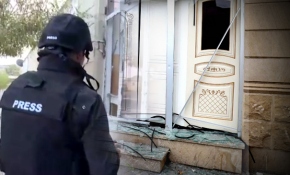 Ermenistan şehir merkezlerini hedef alıyor