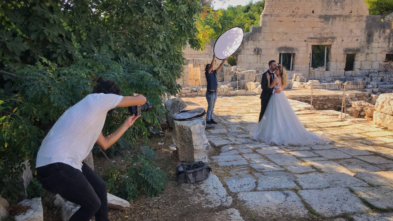İlçenin tarihi mekanlarının tanıtılmasını önemsediklerini aktaran Tollu, şöyle konuştu: