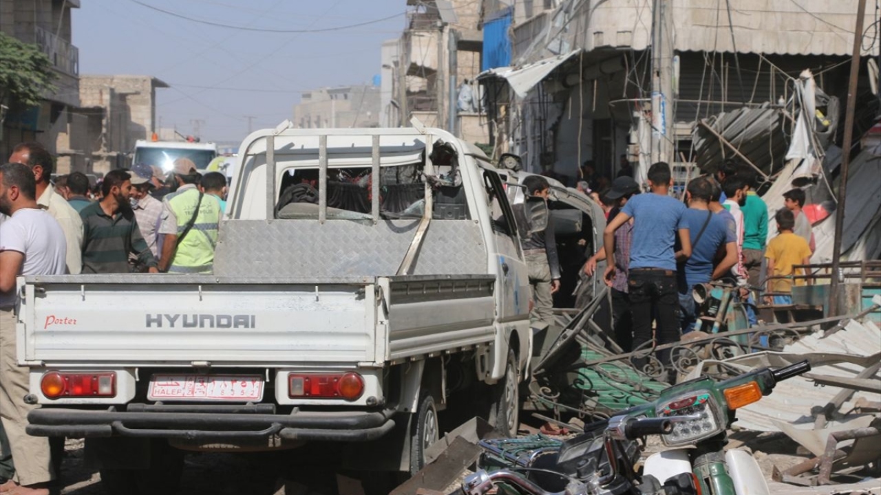 Patlamanın ardından, çevrede geniş çaplı maddi zarar oluştu.