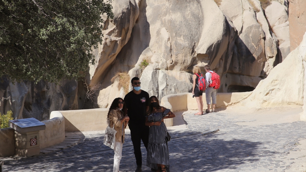 Turistlere haziran ayından itibaren yeniden kapılarını açan bölge, son 4 ayda ise 375 bin 918 turist ağırladı.