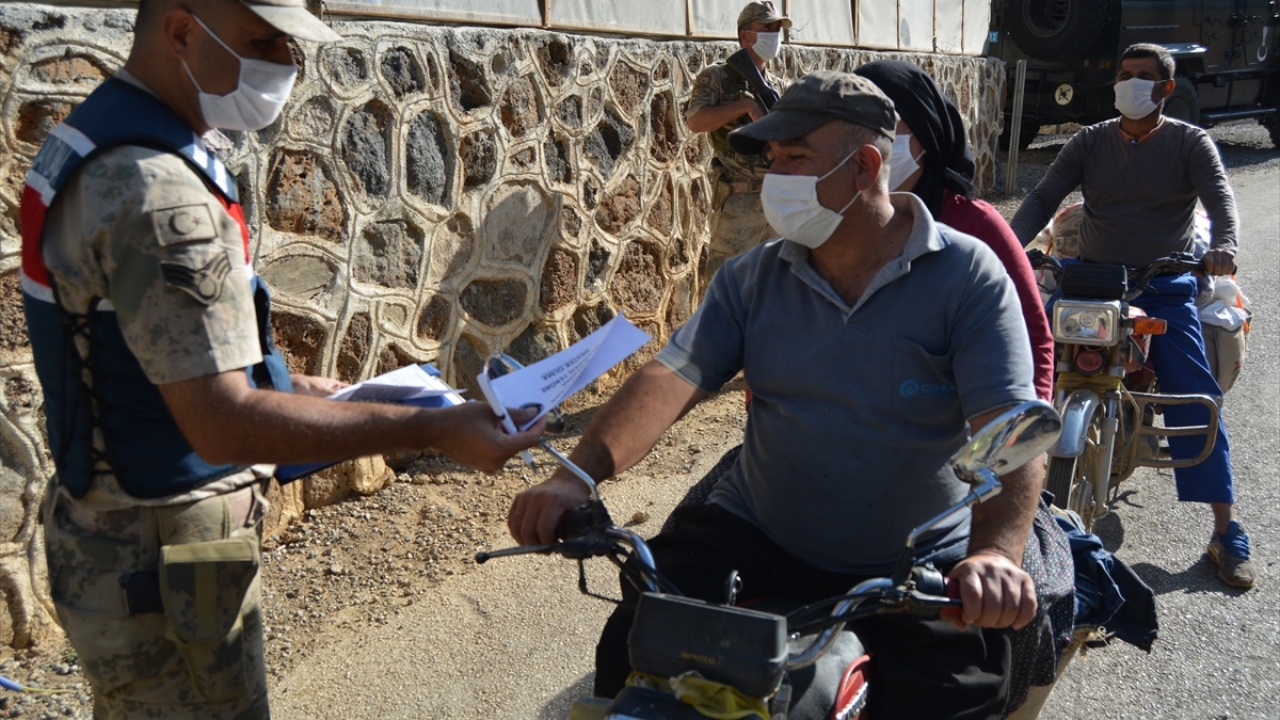 Güvenlik güçleri, bölücü terör örgütü PKK`nın yaşamsal faaliyetlerinin çoğunluğunu sağladığı yayla evi hırsızlığına karşı tedbirler de aldı. 