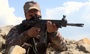 Polis Özel Harekat timlerinin operasyon hazırlığı TRT Haber'de