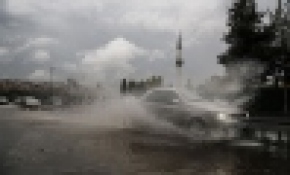 İstanbul'un bazı ilçelerinde sağanak etkili oluyor