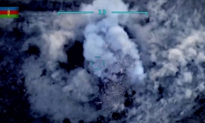 Azerbaycan, Ermenistan'a ait tank ve zırhlı araçları imha etti