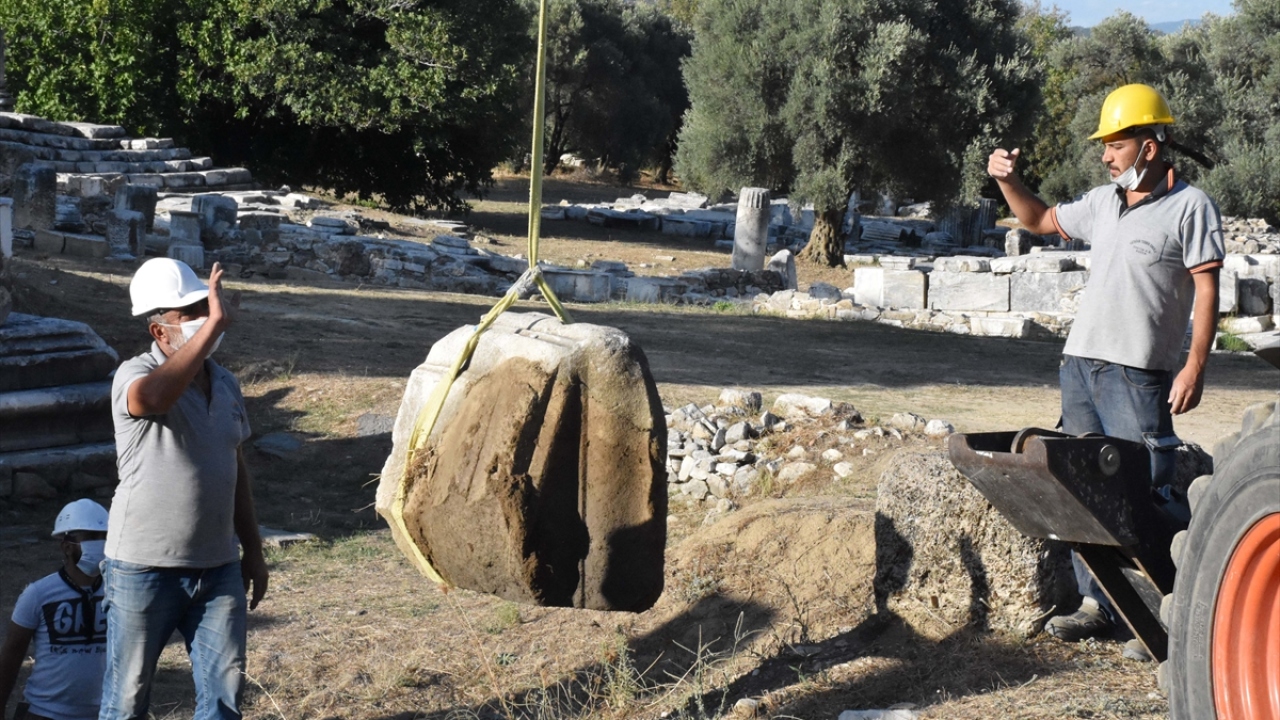 Antik dönemin önemli tanrıçalarından Hekate adına yapılan en büyük tapınağın Lagina`da olmasının kutsal alanı daha da önemli kıldığını vurgulayan Söğüt, Hekate adına yapılan daha büyük bir kutsal alanın bulunmadığını sözlerine ekledi.