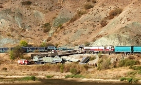 Ankara'da yük trenleri çarpıştı: 2 ölü