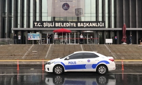 İşten çıkarılan işçi alacaklarına karşılık belediyeyi haczettirdi