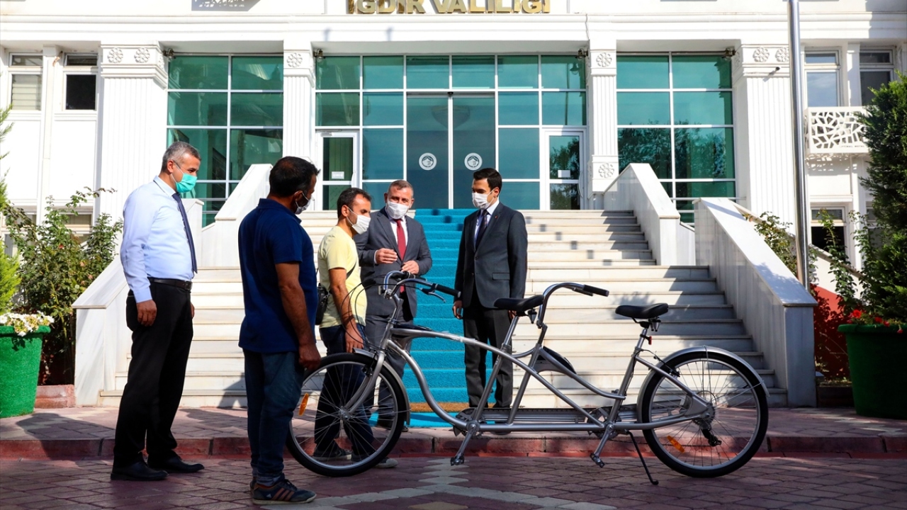 Nusret Açık`ın tam anlamıyla bir sporcu olduğunu, bisiklete de yoğun bir özlem duyduğunu ifade eden Yavaşer, şöyle konuştu: