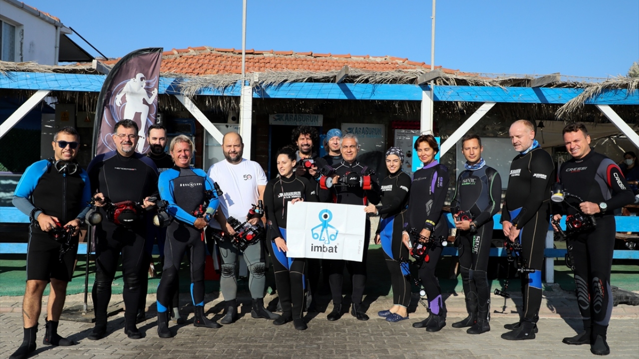 Denizle iç içe bir yaşamı tercih eden balık adamlar, dalış yeteneklerini bir adım ileriye taşıyarak su altı fotoğraf ve video çekim teknikleri konusunda geliştiriyor. 