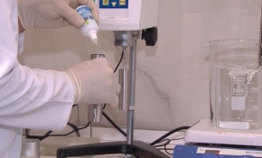 İlk yerli lens solüsyonu Diyarbakır'da üretildi