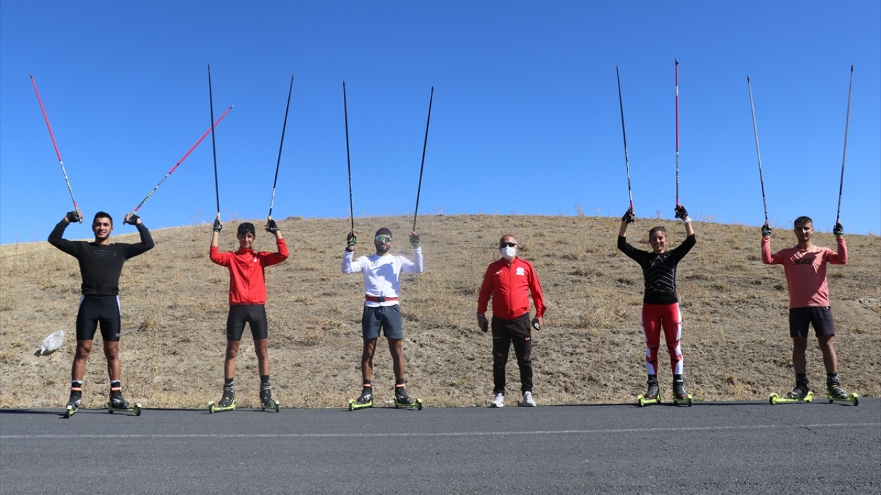 "Sporcularımızın yazı, kışı yok" 