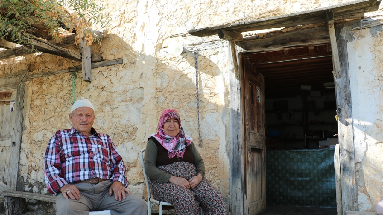 "Çocukluğumuzun bakkal kokusu var burada"