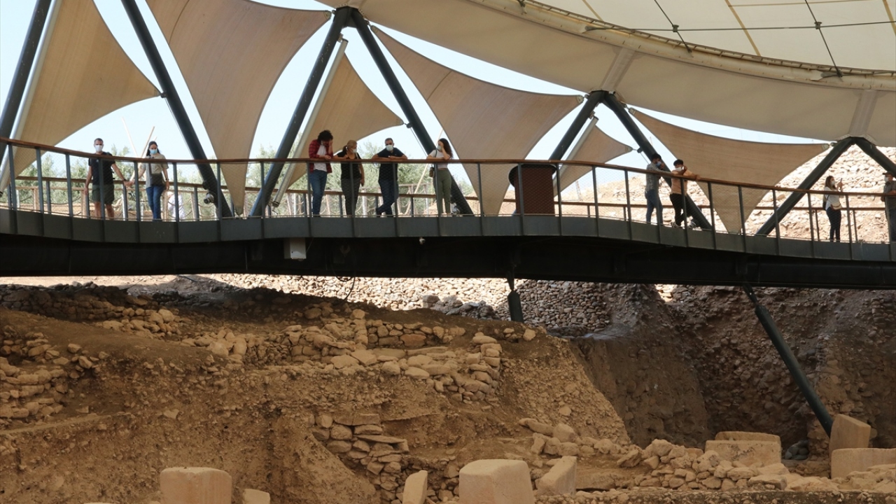 Koronavirüs salgını nedeniyle 2020 yılında yaklaşık 3 ay ziyarete kapalı olan Göbeklitepe, Kültür ve Turizm Bakanlığının sanal müze uygulaması kapsamında salgın sürecinde en fazla ziyaret edilen ören yeri oldu. 