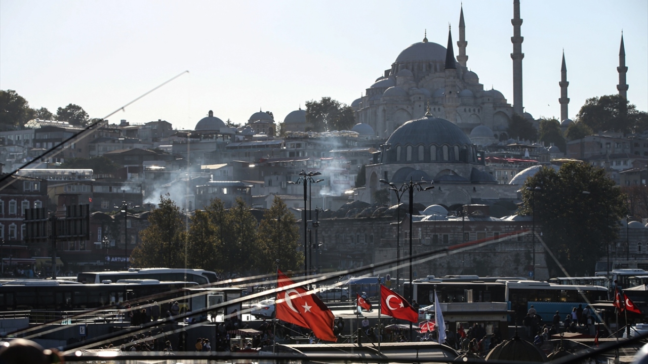 Bin kubbeli külliye