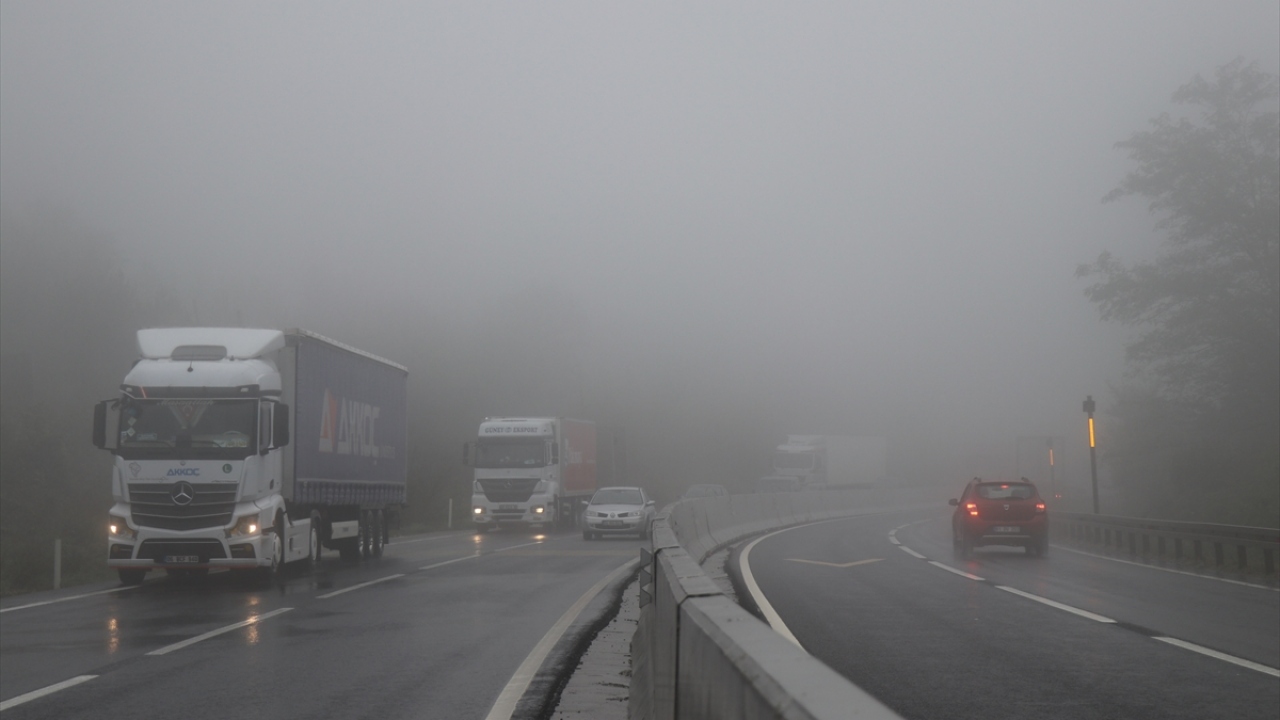 Kara yolunda zaman zaman sis nedeniyle ve Bakacak, Karanlıkdere ve Taşaltı mevkilerinde görüş mesafesi yer yer 25 metreye kadar düştü.